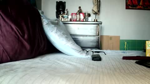 KN online show from January 2025 05:32:01 PM