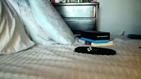 KN online show from October 2025 05:01:01 PM