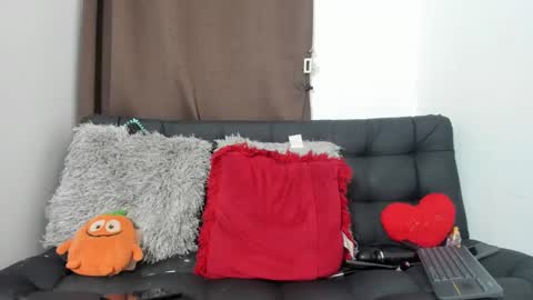 Nia online show from December 2024 08:24:01 AM