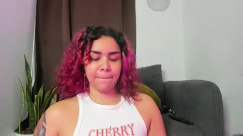 Snapshot of nyalgasai1 chatting on February 2026 04:32:01 AM Nia online show from February 2026 04:32:01 AM