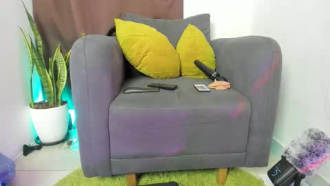 Snapshot of nyalgasai1 chatting on March 2026 11:44:01 PM Nia online show from March 2026 11:44:01 PM