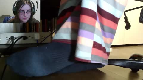 Nyctophilic online show from March 2026 04:57:01 PM