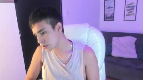 Snapshot of nyko_ds chatting on June 2026 08:00:01 PM nyko_ds online show from June 2026 08:00:01 PM