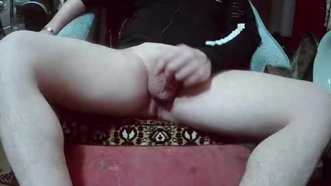 Snapshot of nyunyu1981 chatting on January 2025 12:35:02 PM nyunyu1981 online show from January 2025 12:35:02 PM