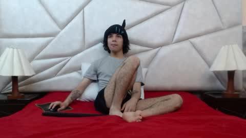 Snapshot of nyx_and_arian chatting on March 2026 06:52:01 PM nyx_and_arian online show from March 2026 06:52:01 PM