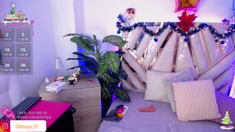 Snapshot of nyx_andria chatting on December 2024 10:12:02 AM Alex . online show from December 2024 10:12:02 AM