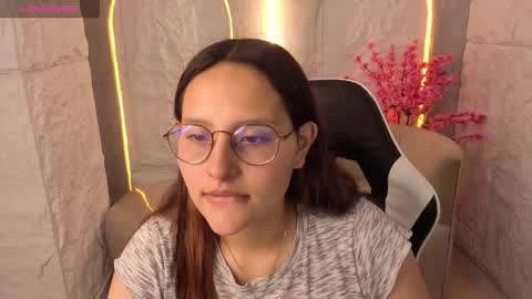 Snapshot of nyx_tamy_tx chatting on October 2025 01:31:02 PM Online 800 to 1400 online show from October 2025 01:31:02 PM