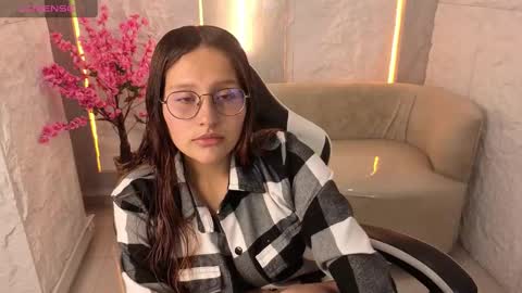 Snapshot of nyx_tamy_tx chatting on October 2025 01:22:01 PM Online 800 to 1400 online show from October 2025 01:22:01 PM