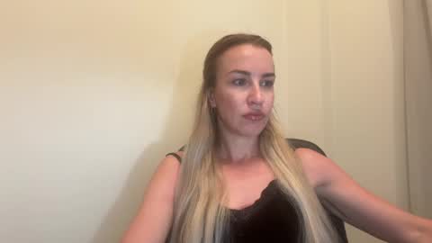 Anastasia online show from June 2026 07:10:01 AM