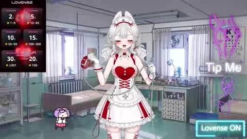 Nyxie online show from October 2025 06:51:02 PM