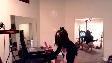 Snapshot of obedientsissycuck chatting on October 2025 12:30:01 PM obedientsissycuck online show from October 2025 12:30:01 PM