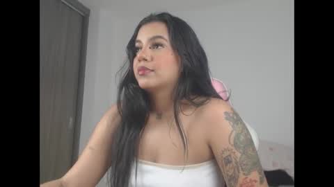 Snapshot of obeyval chatting on April 2026 12:29:02 PM Vale online show from April 2026 12:29:02 PM