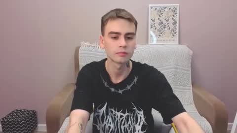 obormot999 online show from December 2025 03:10:01 PM