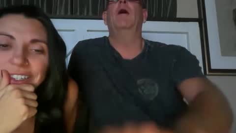 SimplyUs online show from September 2025 10:15:01 AM