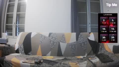 Brad Pitt online show from December 2024 10:27:02 AM