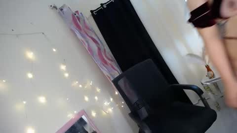 Kyla online show from December 2024 02:54:01 AM