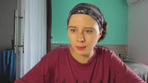 Snapshot of octopussy69x chatting on December 2024 08:11:02 AM Evie online show from December 2024 08:11:02 AM