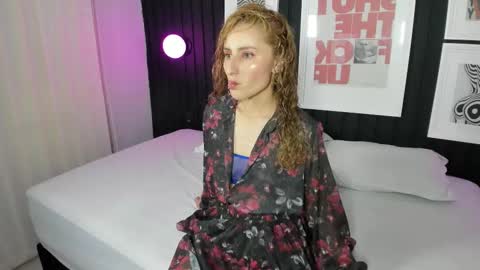 Ana  online show from September 2025 10:59:02 AM