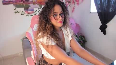 Snapshot of odette_ornela chatting on October 2025 01:23:01 PM Odette online show from October 2025 01:23:01 PM