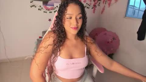 Snapshot of odette_ornela chatting on December 2025 09:53:01 PM Odette online show from December 2025 09:53:01 PM