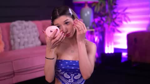 Odette online show from February 2026 05:57:01 AM