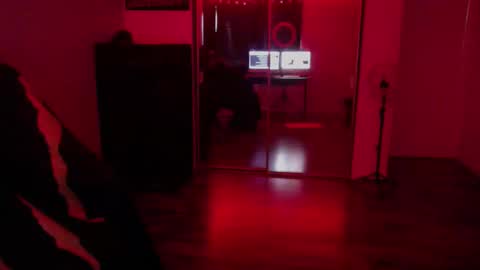 Money online show from October 2025 05:53:01 PM