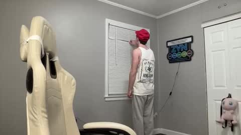 Snapshot of officialtommycash chatting on March 2026 07:58:01 AM Tommy Cash online show from March 2026 07:58:01 AM