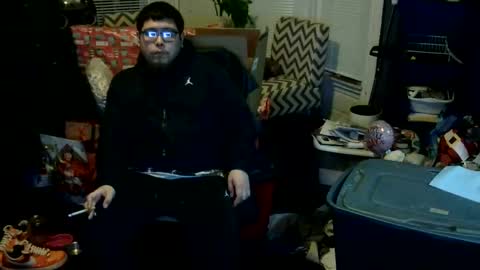 Snapshot of oflores77 chatting on December 2025 12:55:02 PM oscar flores online show from December 2025 12:55:02 PM