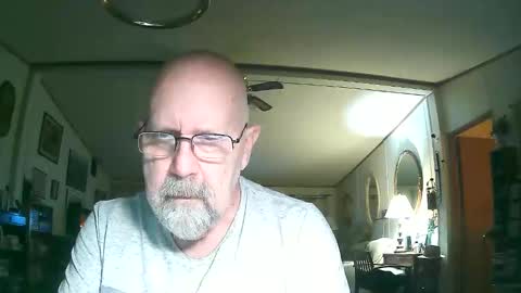 Snapshot of ogusbogus chatting on November 2025 12:43:01 AM Maximus No Mo online show from November 2025 12:43:01 AM