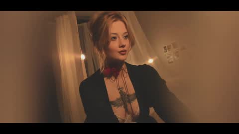 your dear Lilith Chapman online show from April 2026 08:22:01 PM