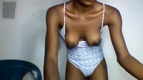 Snapshot of oh_sexyphilo chatting on June 2026 11:37:02 AM philo bby online show from June 2026 11:37:02 AM