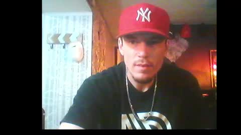 who dares  toss me some  tips lets have fun online show from January 2025 08:35:01 AM