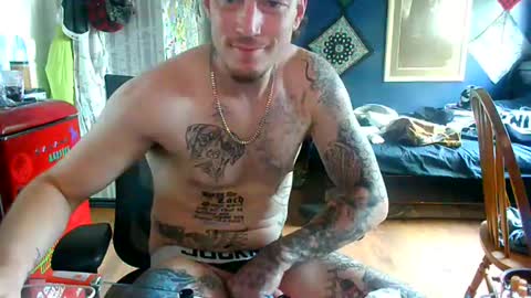 who dares  toss me some  tips lets have fun online show from April 2026 10:23:02 PM