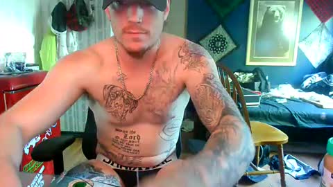 Snapshot of oh_you_know69 chatting on April 2026 10:51:02 PM who dares toss me some tips lets have fun online show from April 2026 10:51:02 PM