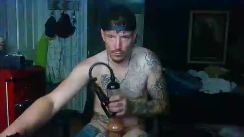Snapshot of oh_you_know69 chatting on May 2026 08:19:01 AM who dares toss me some tips lets have fun online show from May 2026 08:19:01 AM