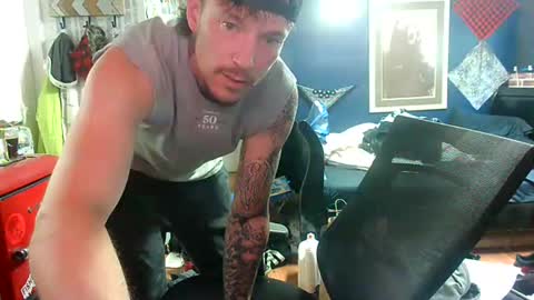 Snapshot of oh_you_know69 chatting on May 2026 06:48:02 PM who dares toss me some tips lets have fun online show from May 2026 06:48:02 PM