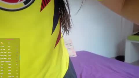 ohanna_ online show from June 2026 10:30:01 PM