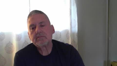 Snapshot of ohfukitsbob chatting on November 2025 02:40:02 PM ohfukitsbob online show from November 2025 02:40:02 PM