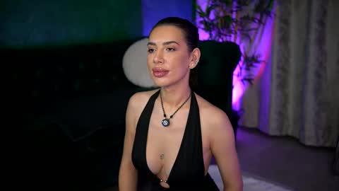 Julia online show from October 2025 03:29:02 AM