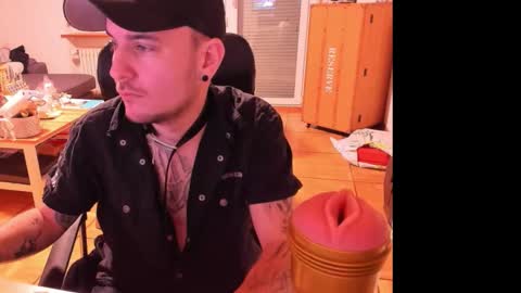 Chris online show from February 2026 05:08:01 PM