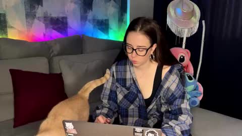 Snapshot of ohnicolle chatting on November 2025 11:54:02 AM Nikki online show from November 2025 11:54:02 AM