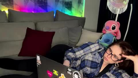 Snapshot of ohnicolle chatting on November 2025 12:00:02 AM Nikki online show from November 2025 12:00:02 AM