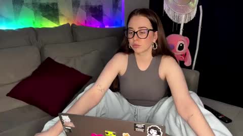 Snapshot of ohnicolle chatting on November 2025 10:19:01 PM Nikki online show from November 2025 10:19:01 PM