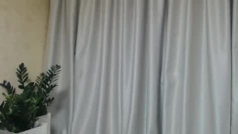 Mari online show from February 2025 04:46:01 PM