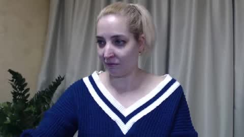 Mari online show from February 2025 06:10:02 PM