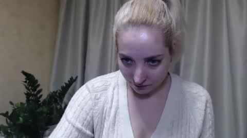 Mari online show from February 2025 11:44:02 AM