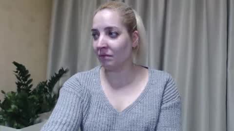 Mari online show from February 2025 03:47:01 PM