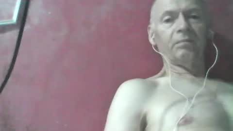 oldbuthorny62 online show from April 2026 01:44:02 AM