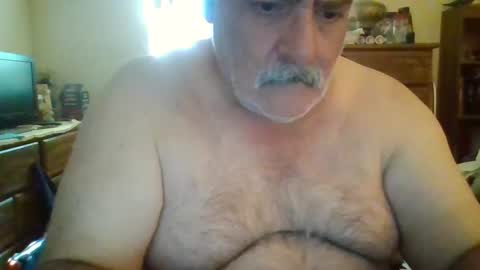 oldcockforyngladies online show from October 2025 02:38:02 PM