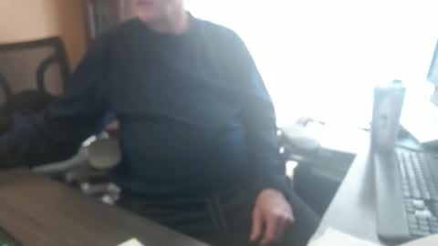 Snapshot of olderandwiser chatting on March 2026 07:52:01 PM Older and Wiser online show from March 2026 07:52:01 PM
